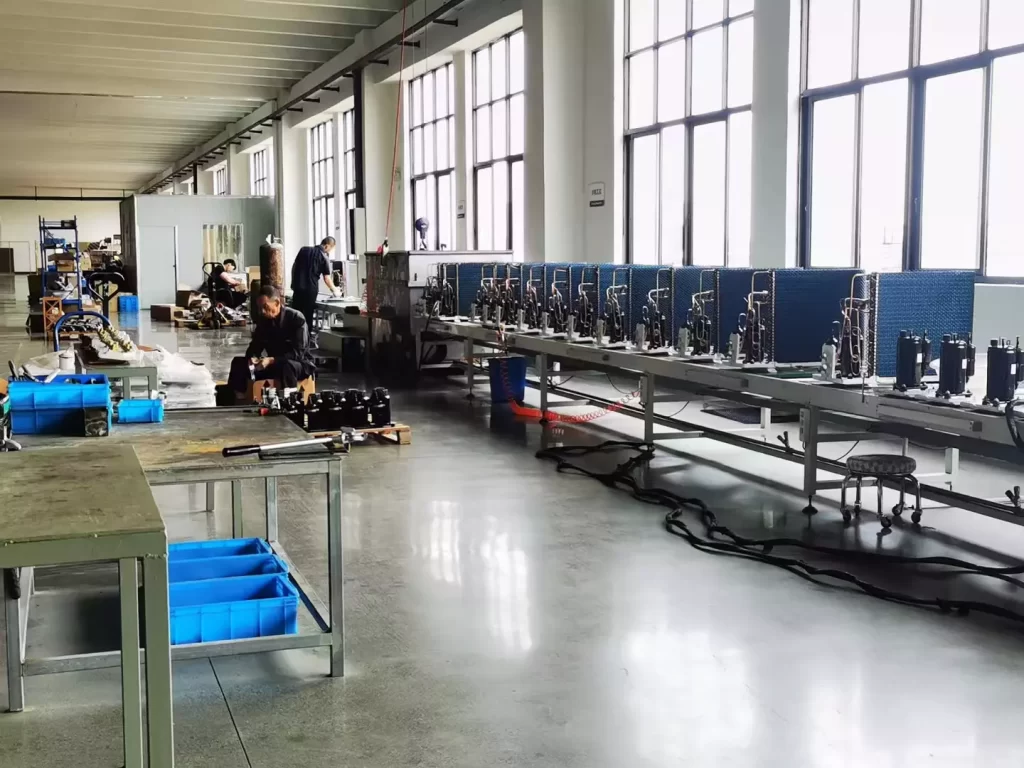 Producing outdoor solar aircon
