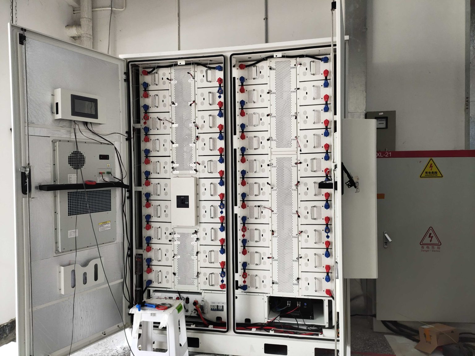 A Guide to PV Array BESS Components-Distributed Generation - PVMARS
