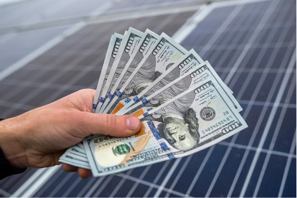 Is commercial solar energy profitable?